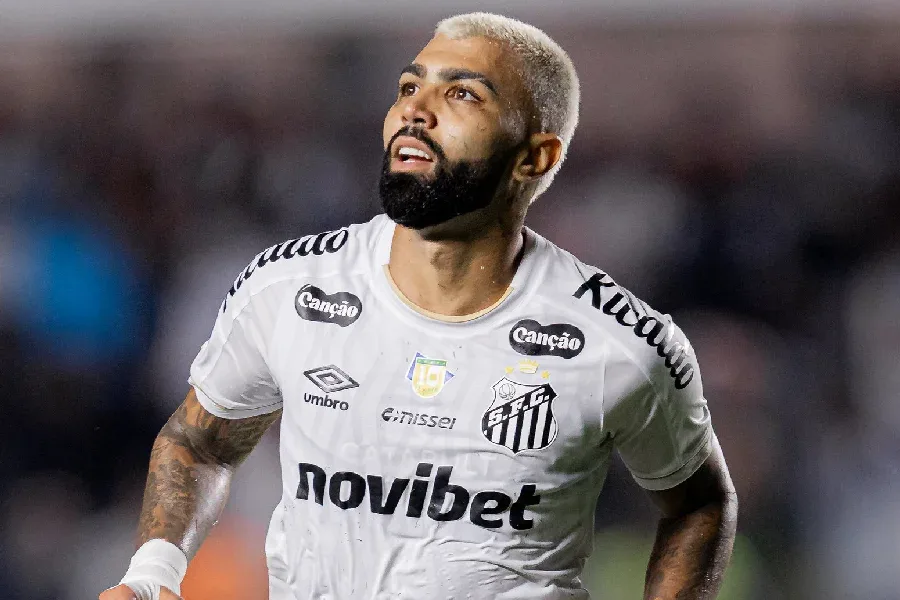 Gabigol pede desculpas ao Santos por falas sobre Cruzeiro e Flamengo