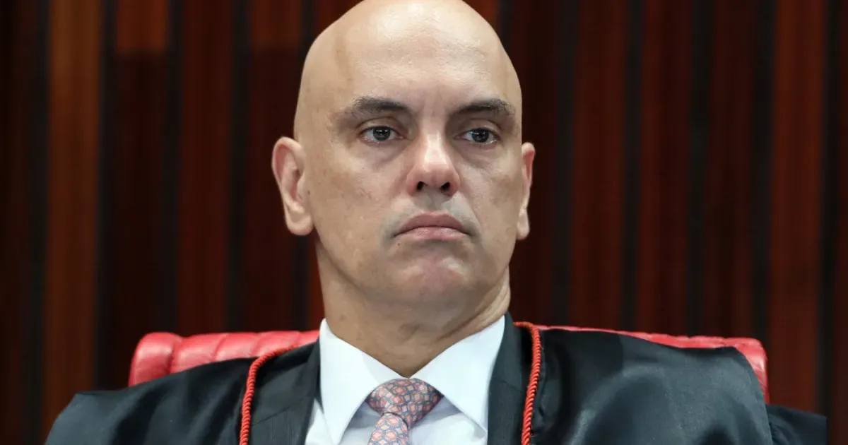 Relatório diz que Mendonça recebeu dados de processos antes da análise da PF