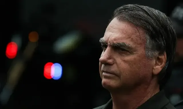 Condenado pelo STF, Bolsonaro pode votar nas eleições deste ano? Entenda