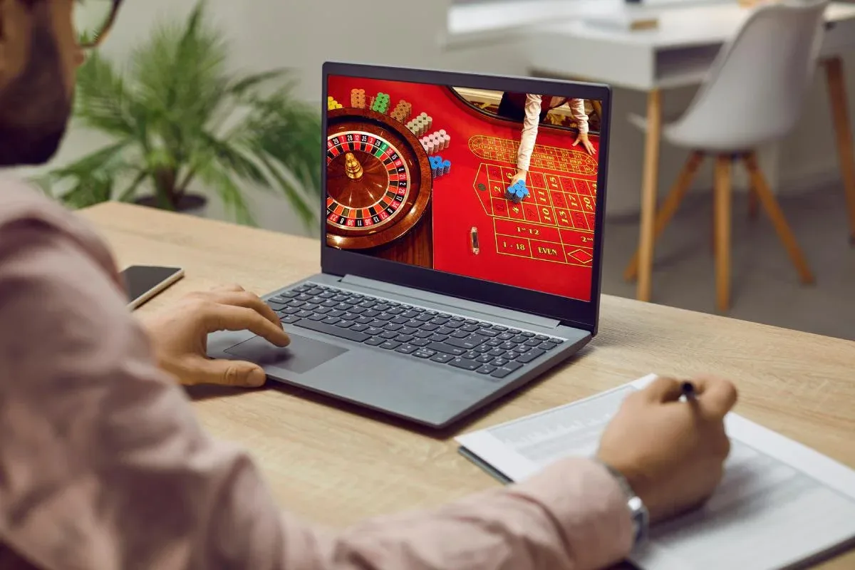 Bets que continuarem no ar serão derrubadas e terão dinheiro confiscado