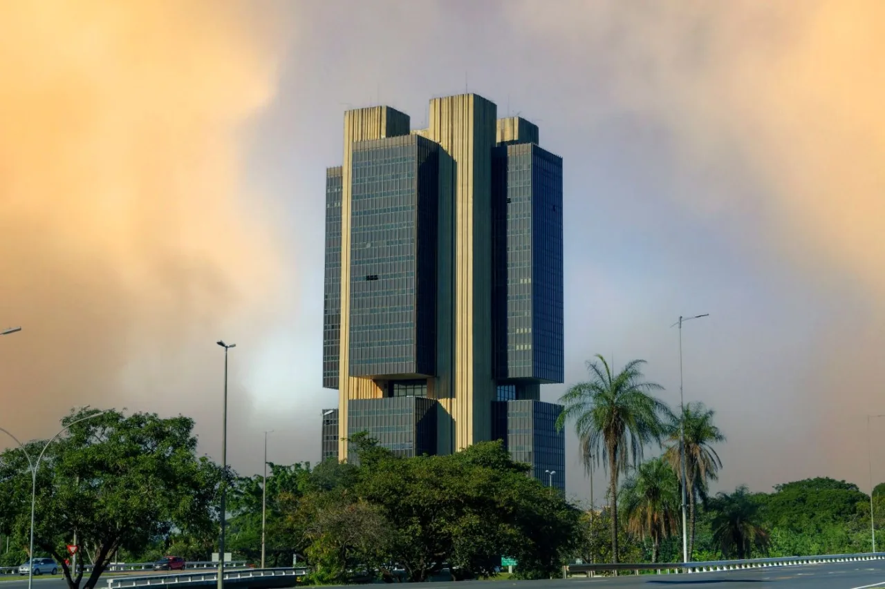 Copom deve cortar taxa básica de juros da economia pela 5ª vez seguida, para 13,75% ao ano