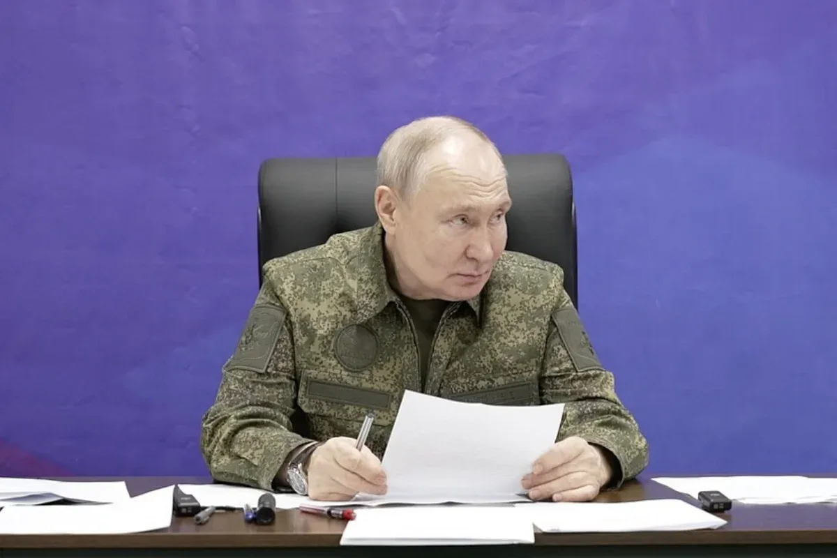 Putin amplia limite de efetivo das Forças Armadas russas para 2,44 milhões
