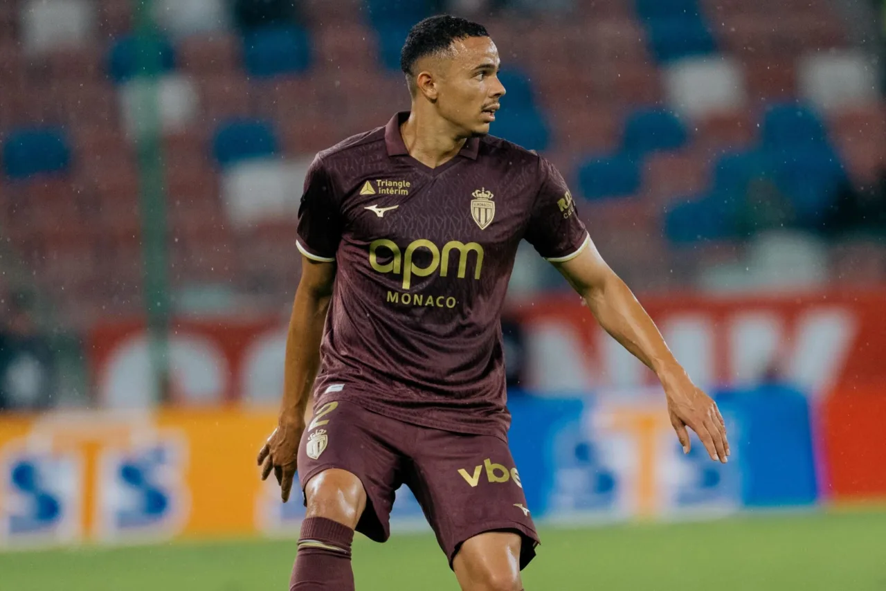 Vanderson é convocado para seleção após corte de Wesley por lesão