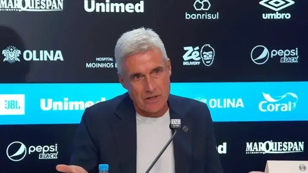 Grêmio demite Luís Castro após sequência ruim; Felipão assume interinamente