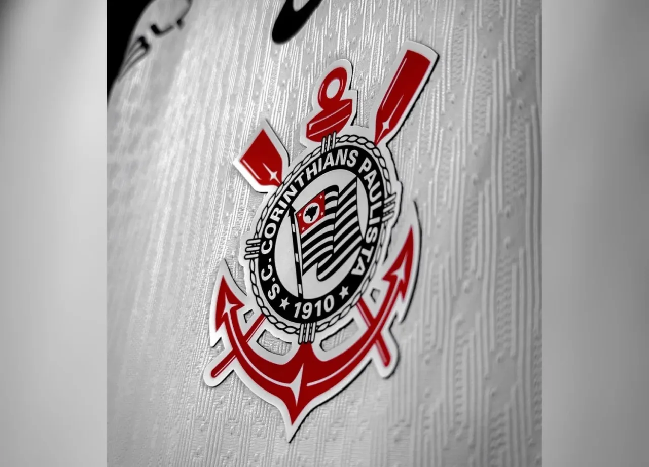Corinthians atrasa salários de jogadores e comissão técnica