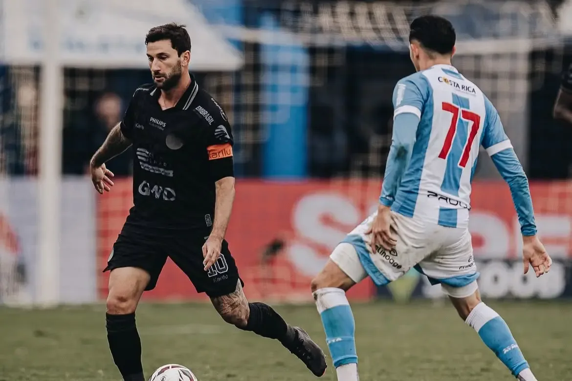 Operário-PR vence Londrina no fim e se aproxima do G6 da Série B