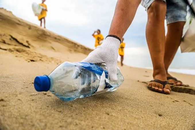 Dia Mundial da Limpeza: ações levam preservação ambiental pelas praias de São Luís