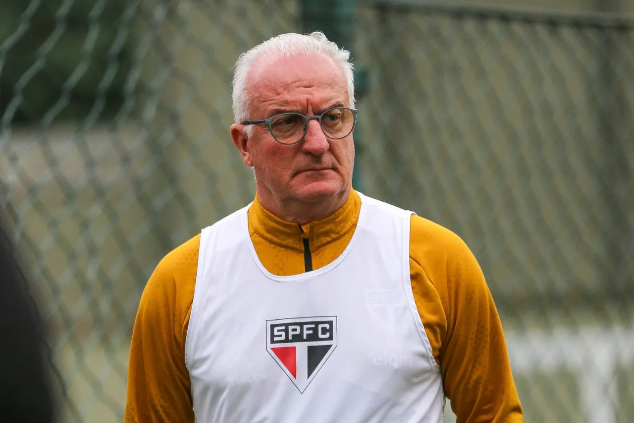Dorival analisa eliminação do São Paulo: ‘Irreconhecível’