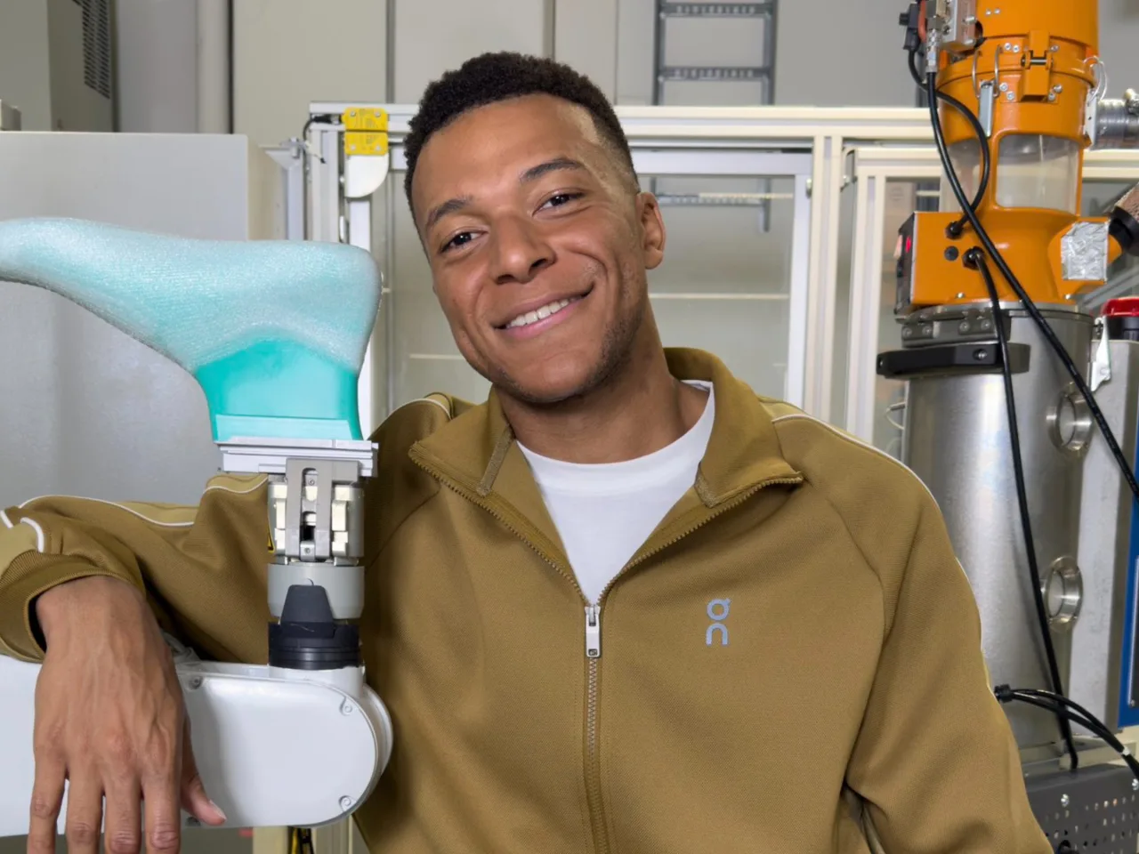 Conheça a On, marca suíça que tirou Mbappé da Nike