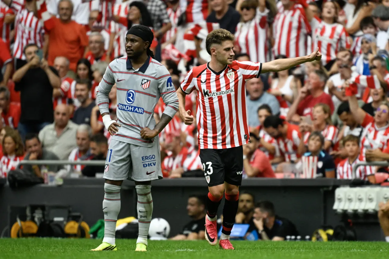 Athletic Bilbao domina o Atlético de Madrid e vence em casa pelo Espanhol