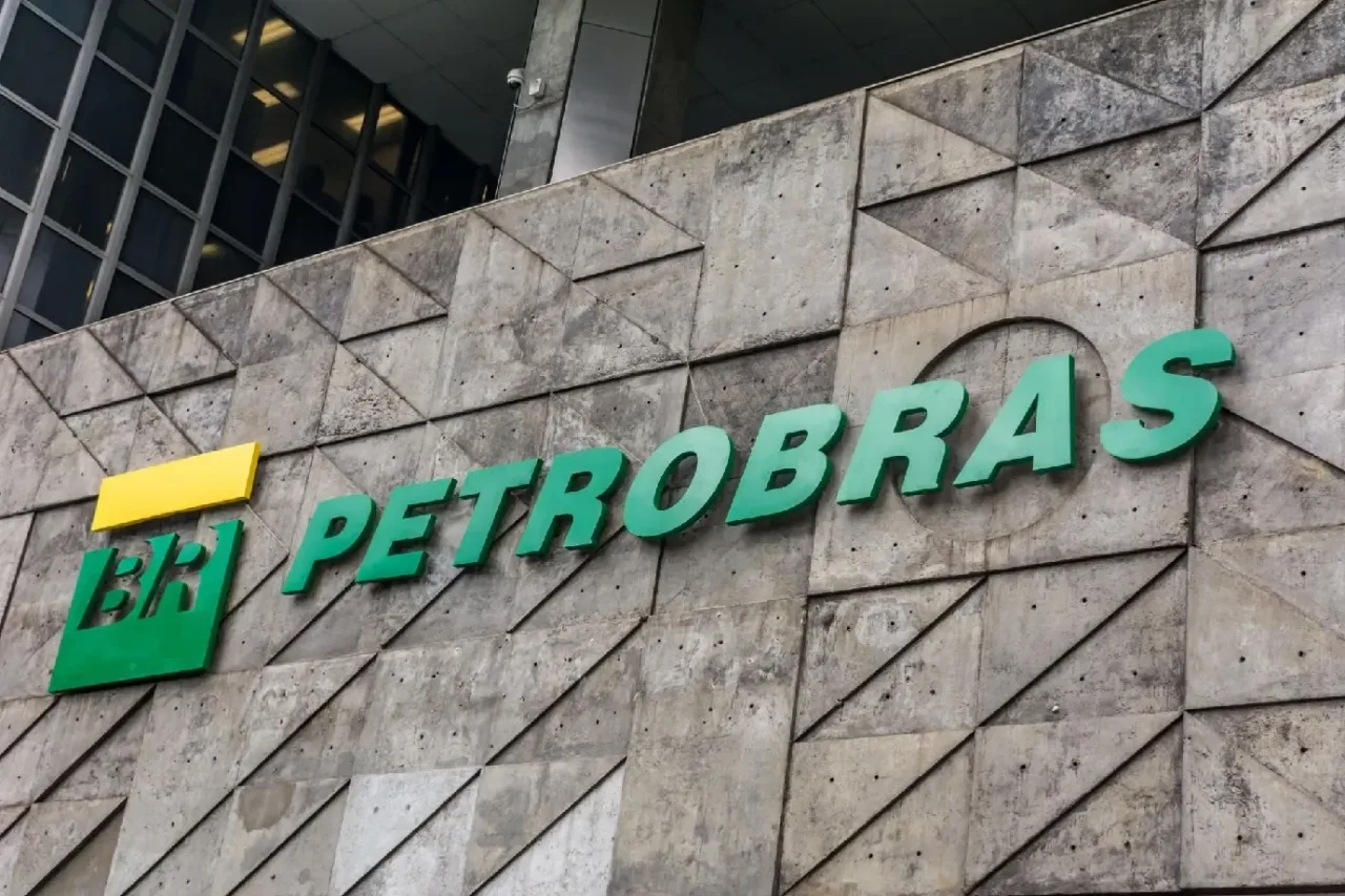 Petrobras fecha contrato de 22 anos para comprar GNL dos Estados Unidos
