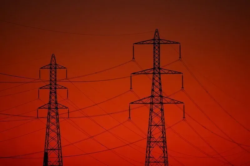 TJ suspende restrição a uso de energia externa por artistas na Av. Paulista