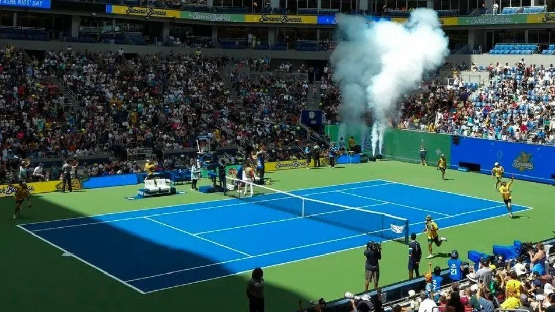 Cobolli reclama do barulho no US Open após queda: “Muito difícil jogar”