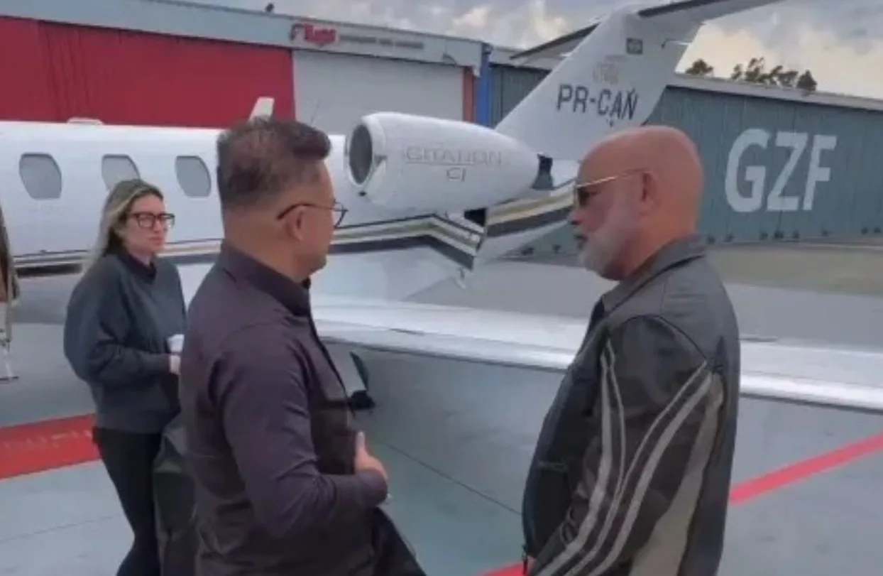 Helicóptero com Rick, da dupla Rick e Renner, desaparece em Santa Catarina; FAB faz buscas