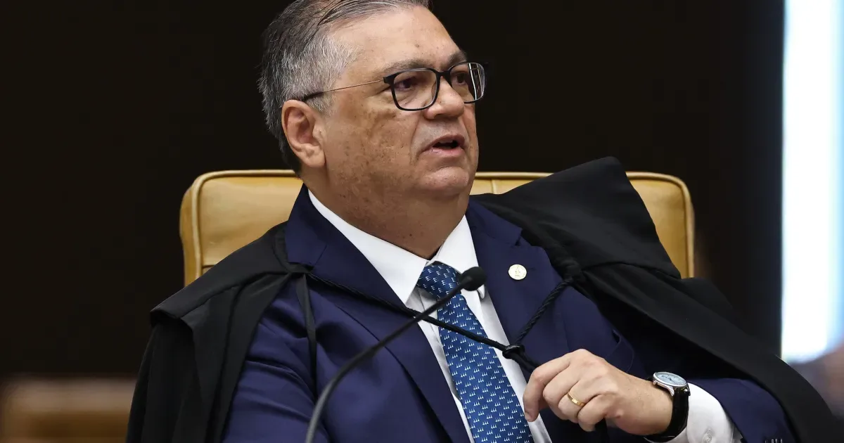 Dino manda PF investigar supostas irregularidades da CVM no caso Master