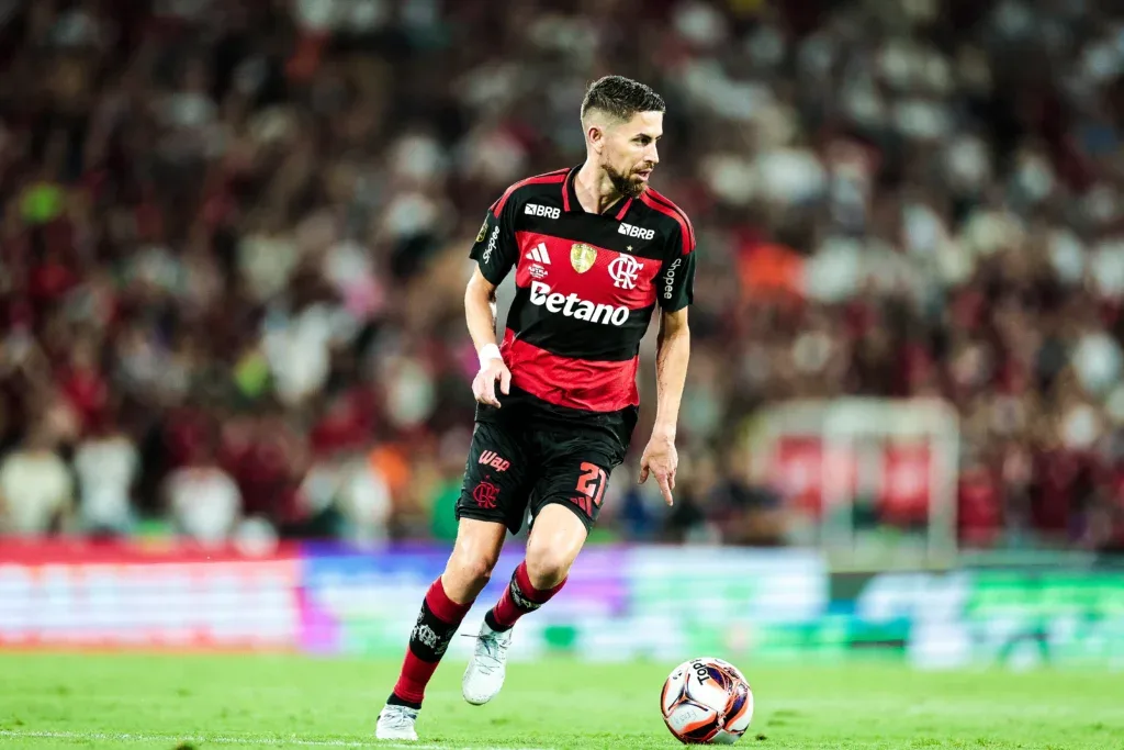 Jorginho destaca evolução do Flamengo após vitória e projeta sequência do Brasileirão