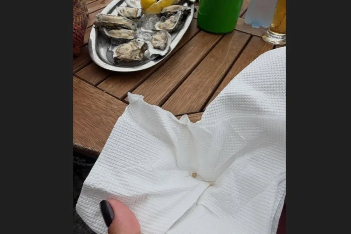Mulher encontra pérola ao comer ostra exótica em Cananeia: "Tesouro do mar"