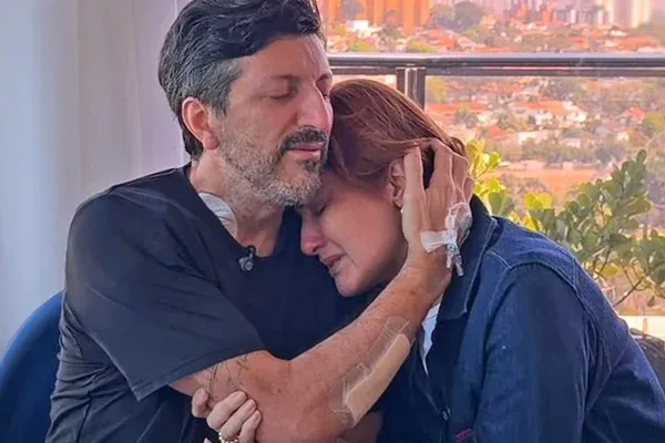 Esposa de Lito Sousa chora e desmente boatos sobre melhora do youtuber