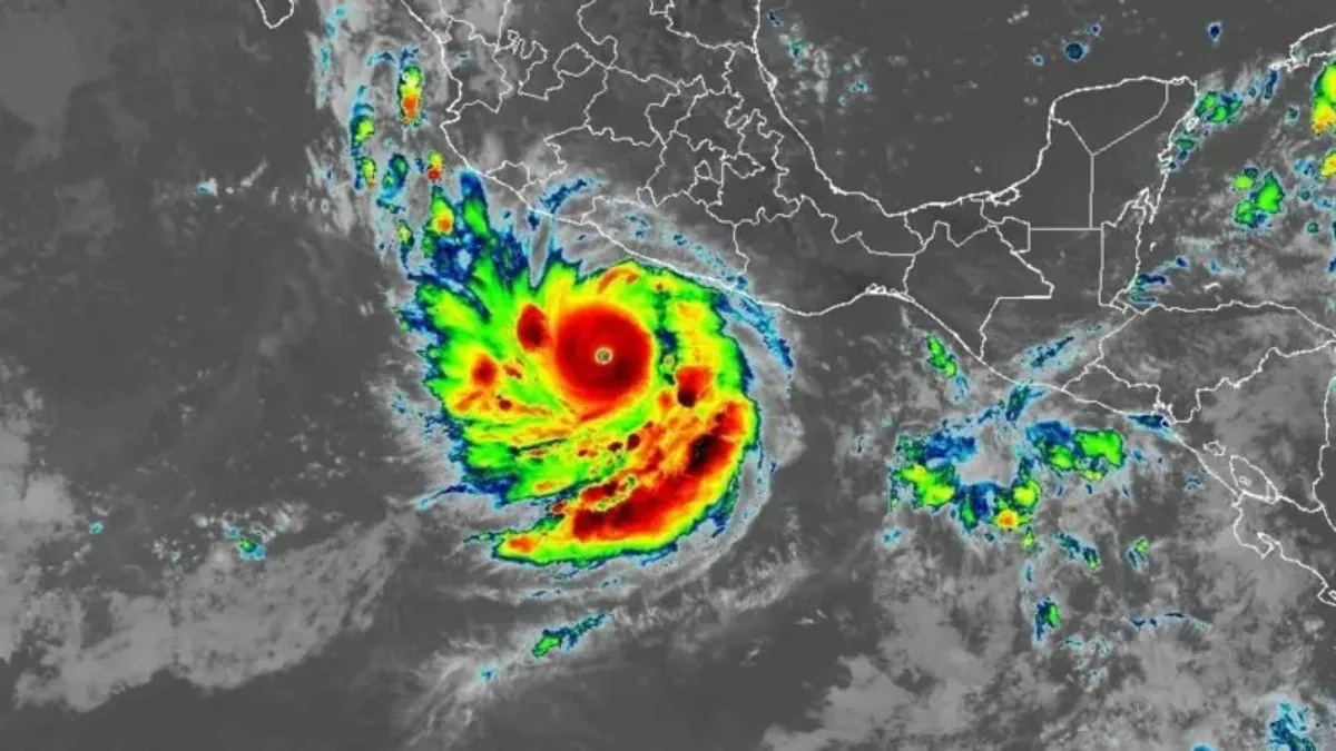Furacão Polo ganha força em tempo recorde em meio a 'super El Niño' e coloca litoral do México em alerta