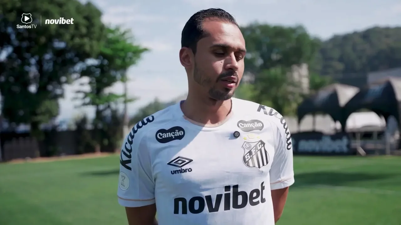 Lima é o novo reforço do Santos FC