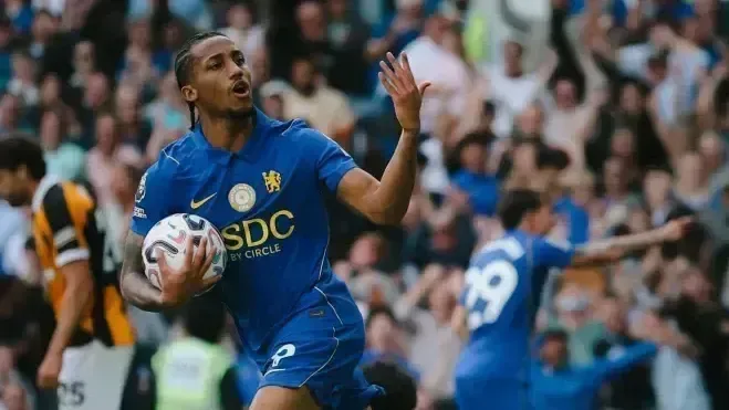 Em estreia pelo Al-Hilal, Martinelli brilha com hat-trick sobre Al-Taawoun
