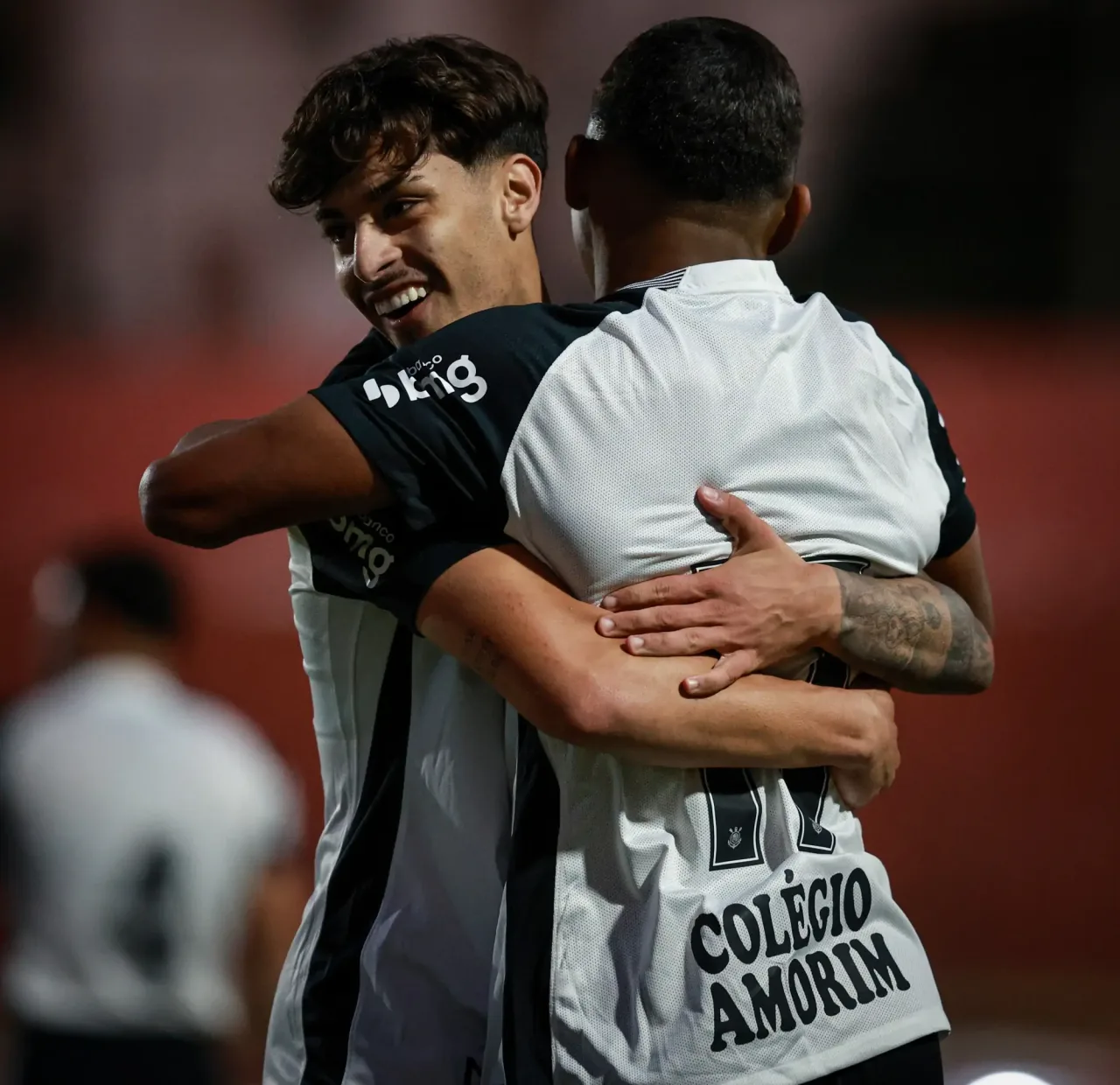 Athletico-PR x Corinthians: prováveis escalações e onde assistir ao jogo pelo Brasileiro sub-17