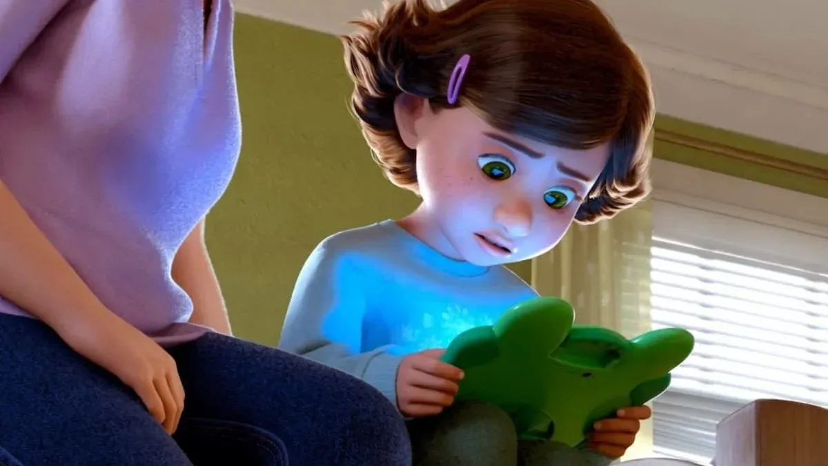 Toy Story 5 chega ao Disney+ com disputa entre brinquedos e tecnologia