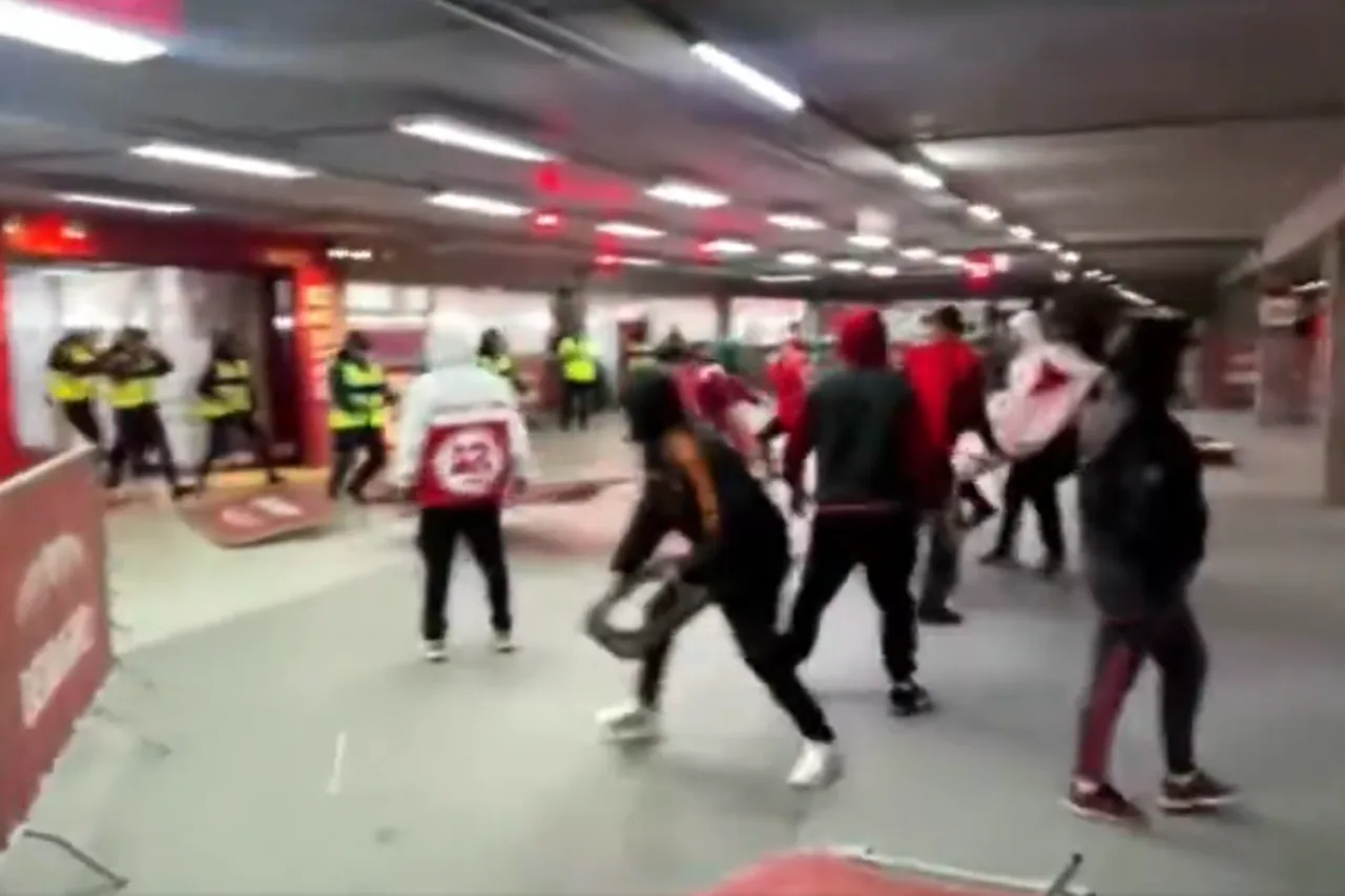 Torcedores do Inter tentam invadir área restrita a jogadores no Beira-Rio