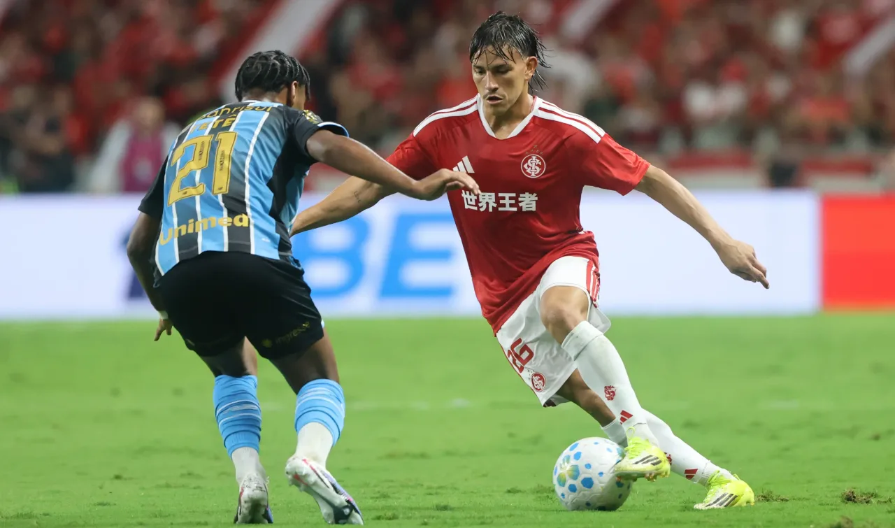 Siga o tempo real do duelo entre Grêmio e Inter pela Copa do Brasil