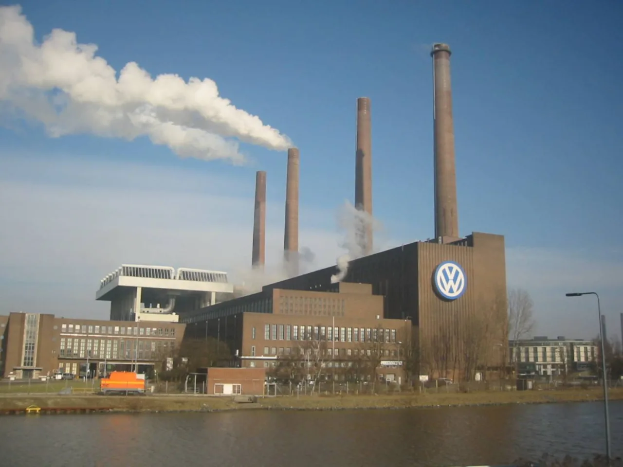 Volkswagen aprova corte de 50.000 vagas em reestruturação histórica