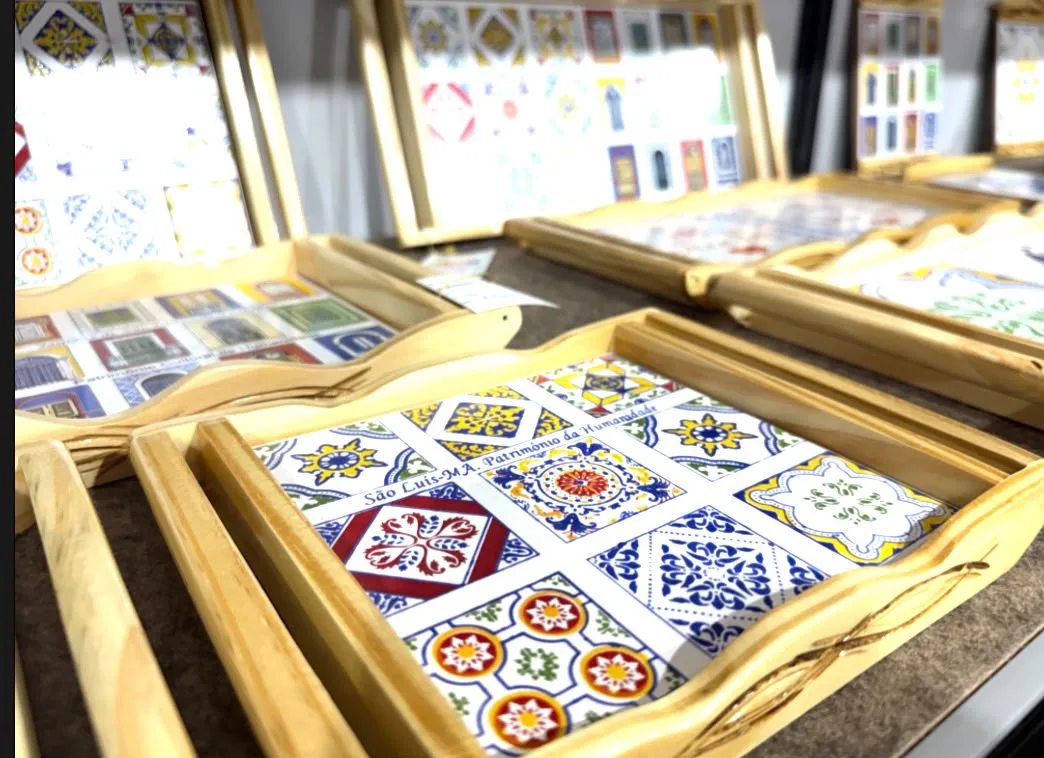 São Luís em azulejos: histórias para levar na bagagem
