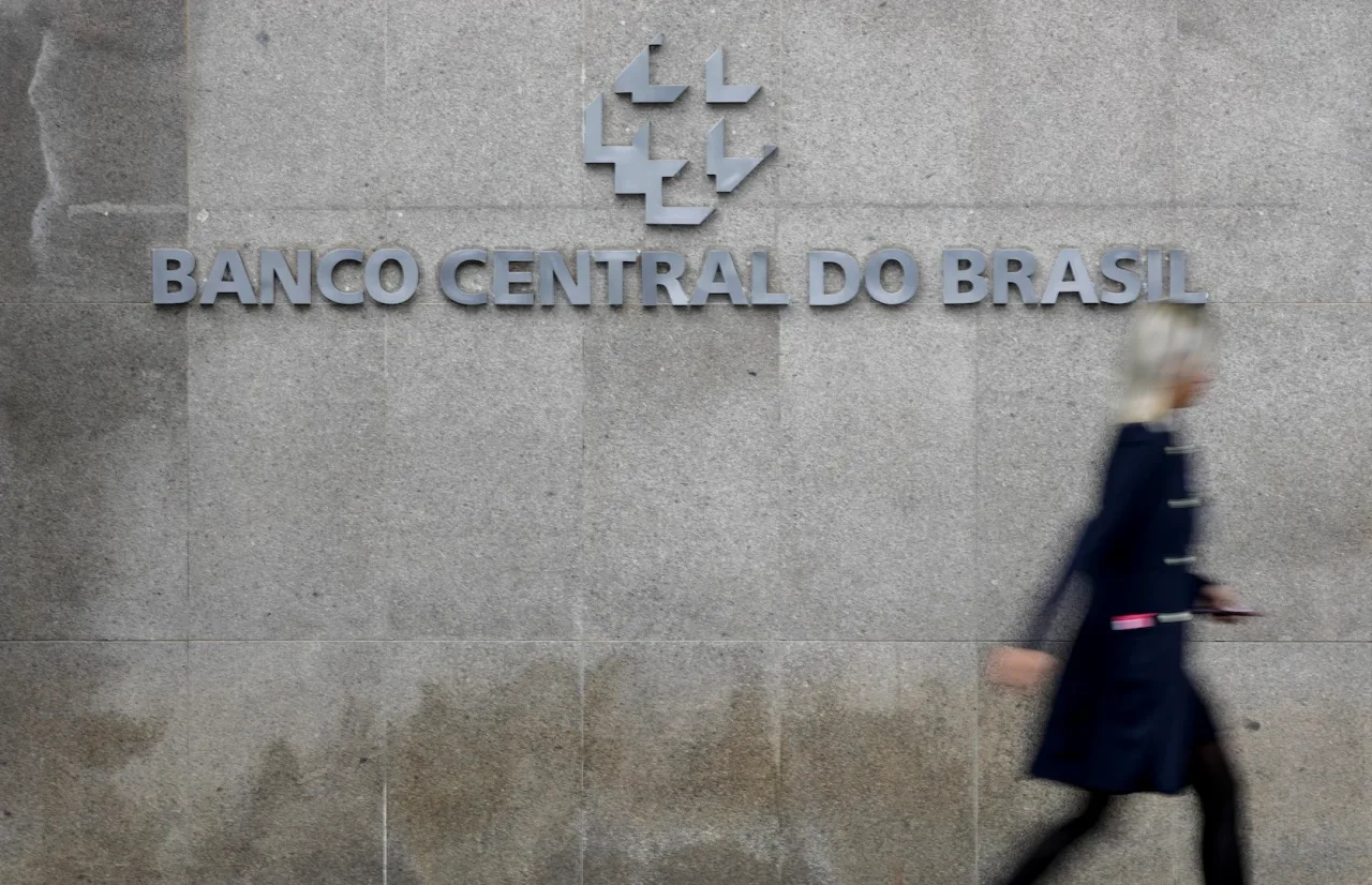Mercado eleva projeção para inflação a 4,92% em 2026