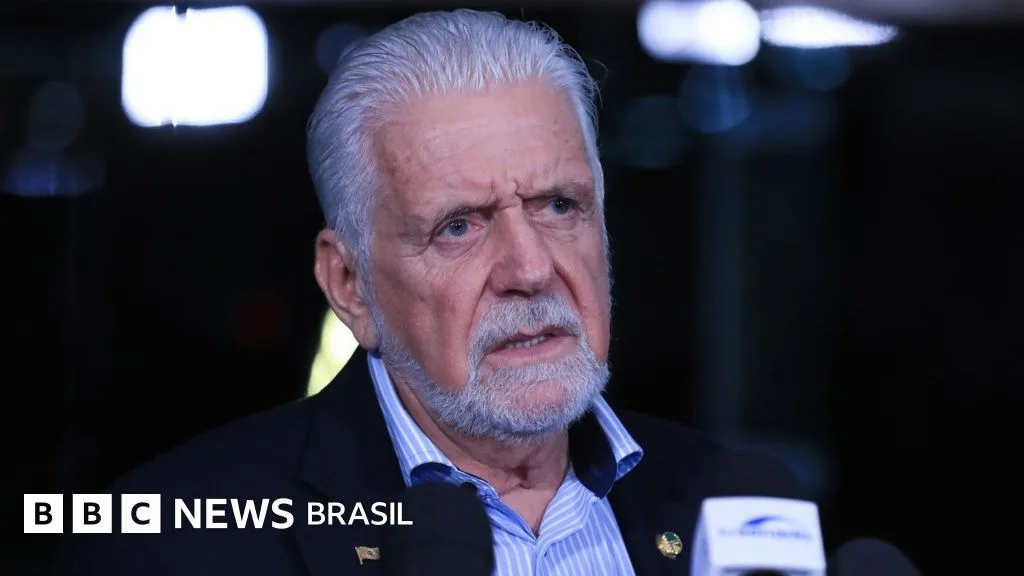 Campanha de Jaques Wagner vai à Justiça e derruba site que exibia mensagens de Daniel Vorcaro