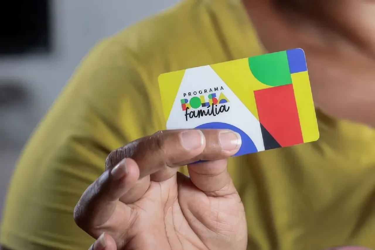 Quando começa a valer o Bolsa Família de R$ 691?