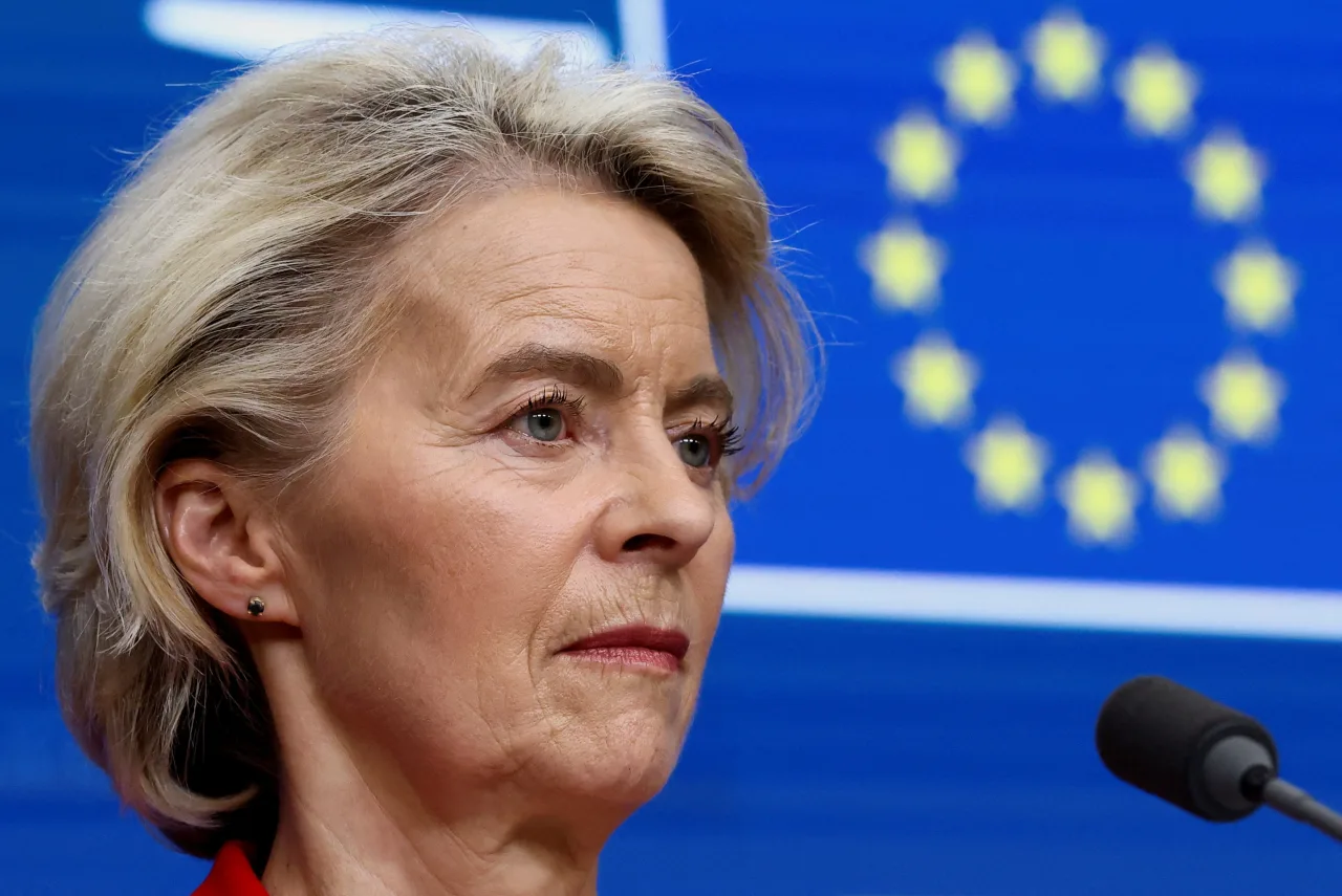 Chefe da UE diz que Europa lida com mundo 'abertamente hostil' e convida Canadá para ser 1º 'membro associado' do bloco