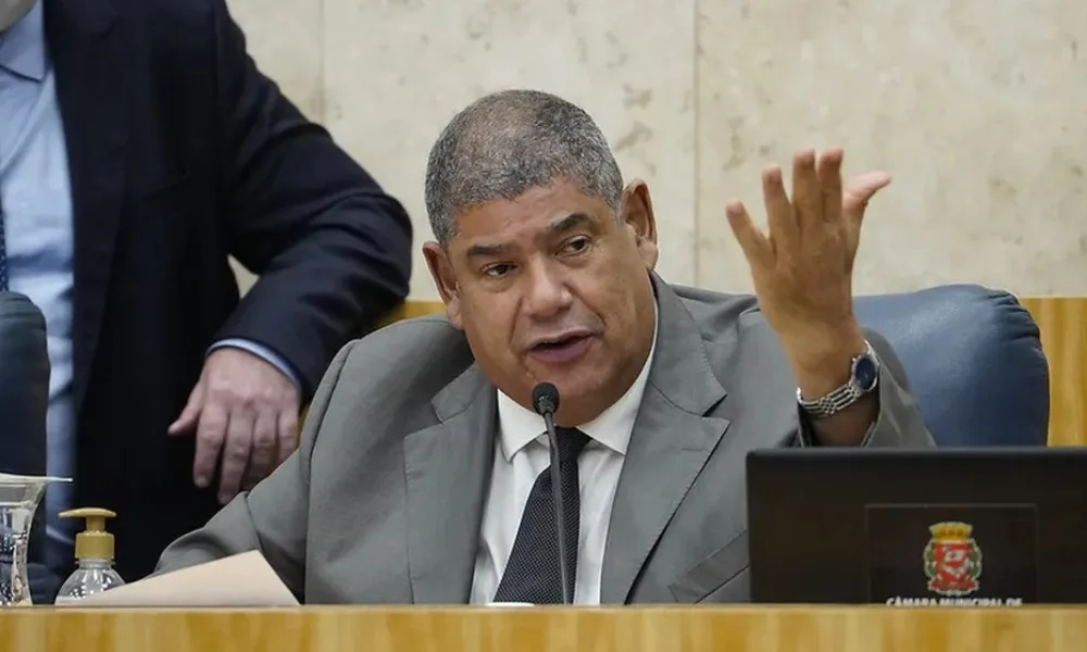 Furto em escritório de Milton Leite intriga polícia após criminosos deixarem R$ 19 mil para trás