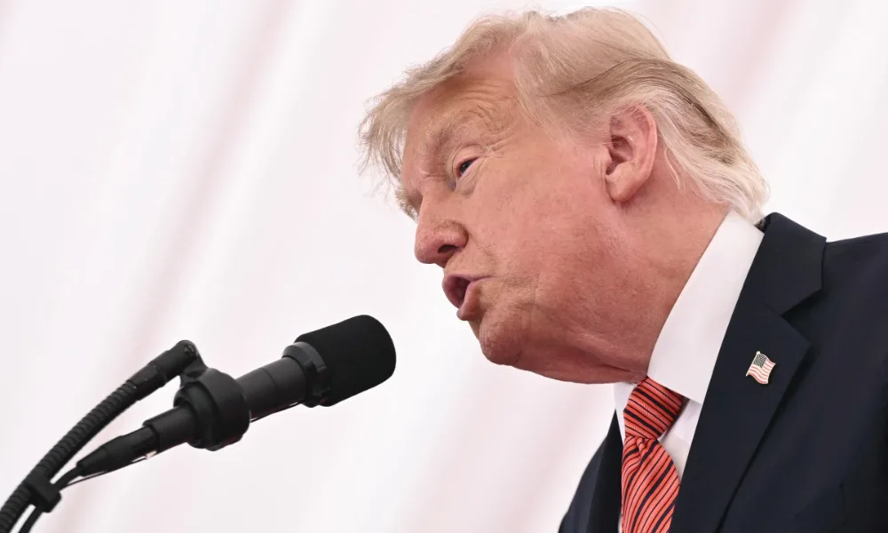 Trump diz que houthis pediram aos EUA para não intervir no conflito no Iêmen
