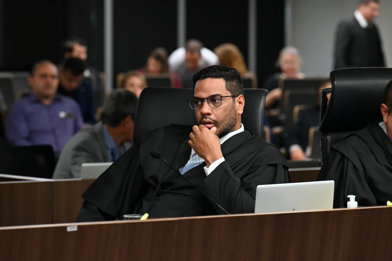 TCU adia decisão sobre retomada de trecho da Transnordestina