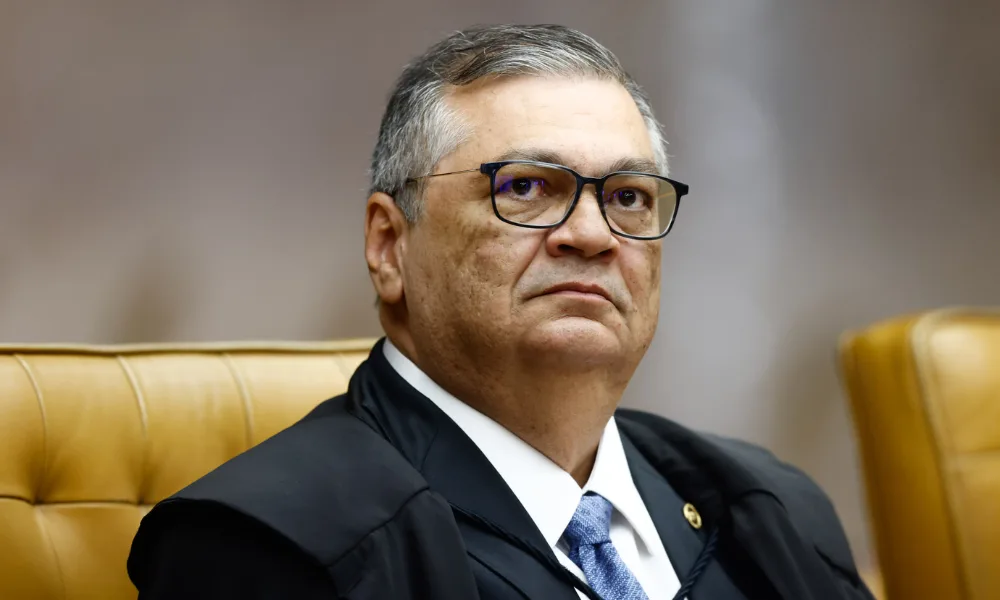 ‘É o momento mais corrupto da história do Judiciário’, diz Dino ao criticar Fachin