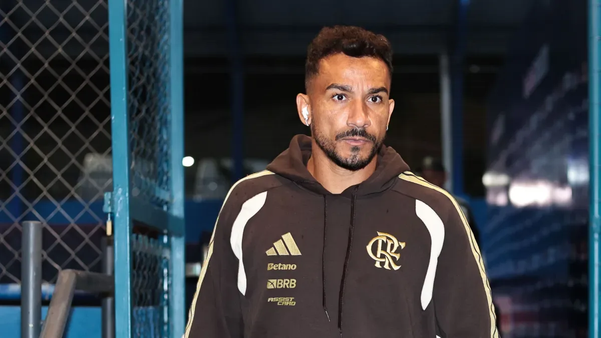 Forlán define convocação do Uruguai com três atletas que atuam no Brasil