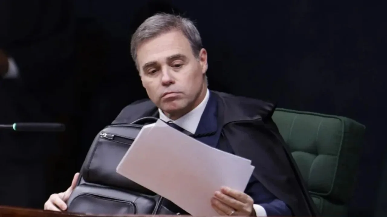 Mendonça manda soltar filho do “Careca do INSS”