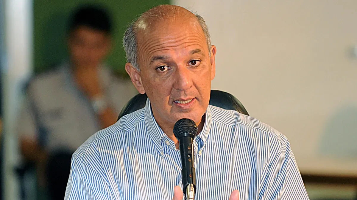 Kassio manda tirar do ar posts de ministérios com propaganda institucional