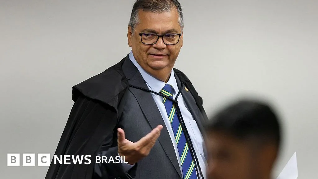 'Dark Horse': Dino retira sigilo de material da polícia de SP sobre financiamento do filme