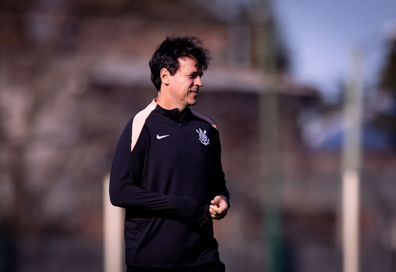 Veja galeria de fotos do treino do Corinthians nesta terça-feira