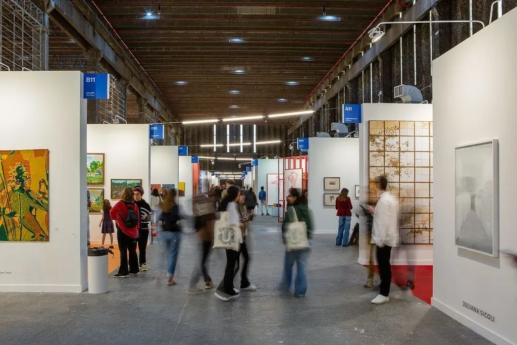 Campo de Marte recebe exposição gratuita de carros antigos em SP