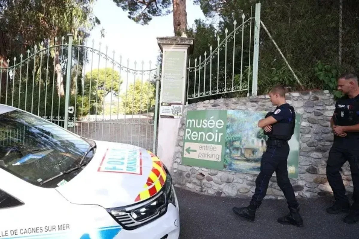 Ladrões invadem museu e roubam obras de Renoir avaliadas em 9 milhões de euros no sul da França