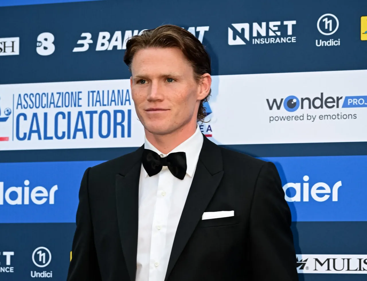 Meia escocês Scott McTominay, do Napoli, passa por cirurgia bem-sucedida no coração