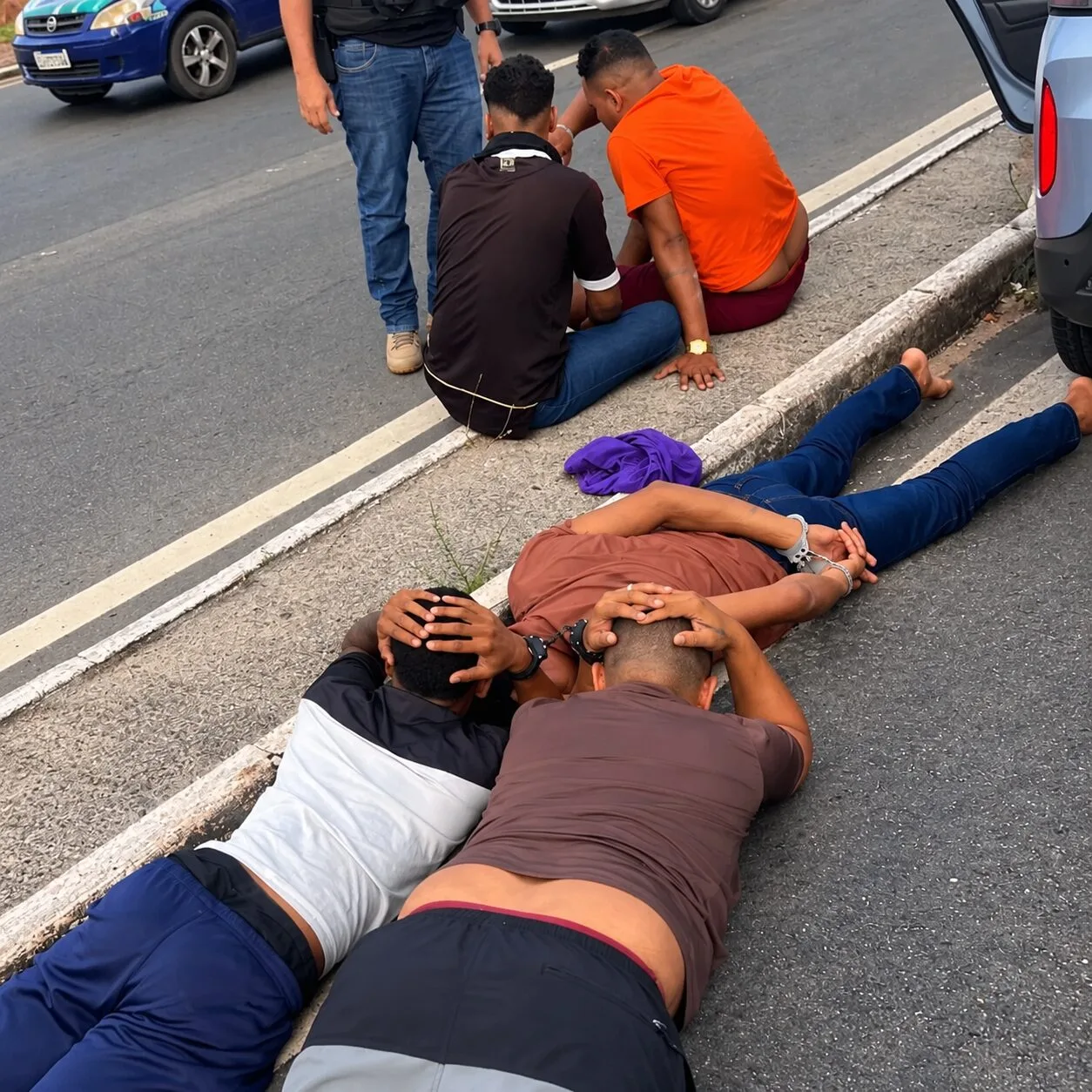 Polícia intercepta grupo no Angelim, apreende armas e recupera revólver roubado de vigilante