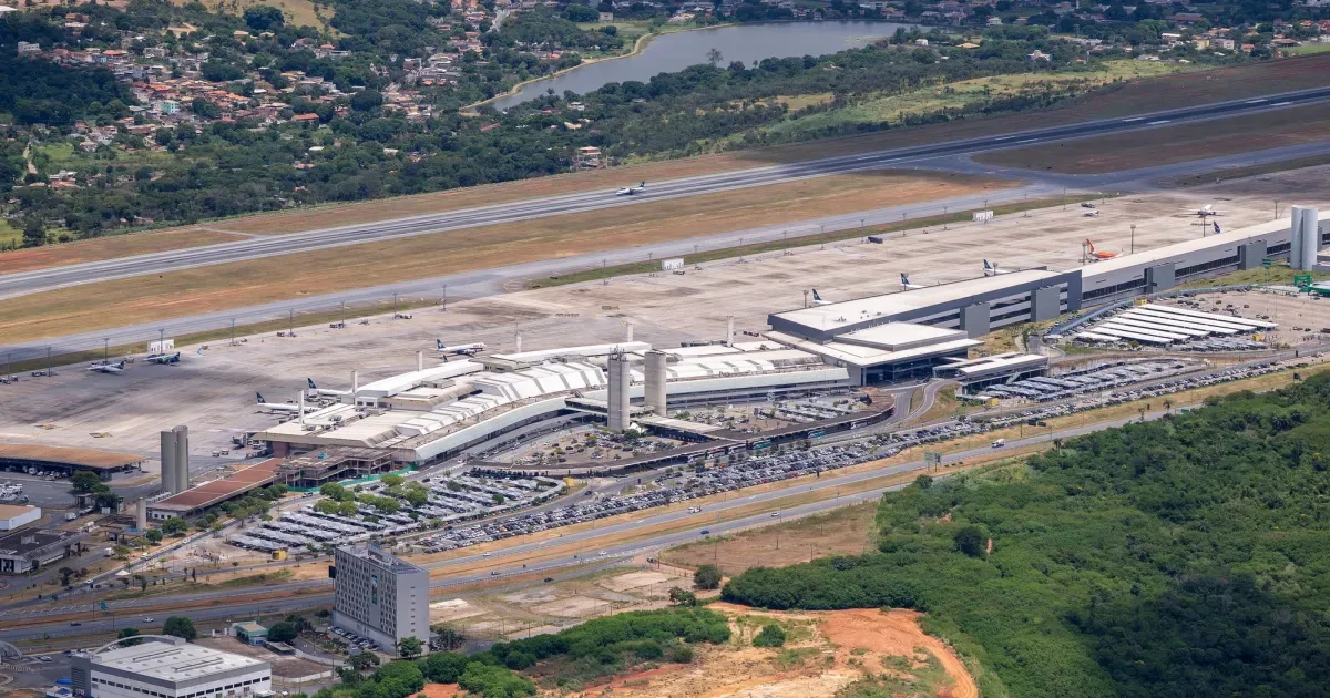 Aeroporto de Confins volta à normalidade depois de suspender operações