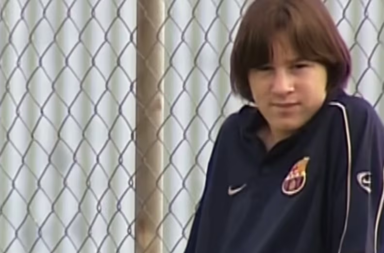 Jornalista revela relatório que quase impediu Messi de jogar no Barcelona